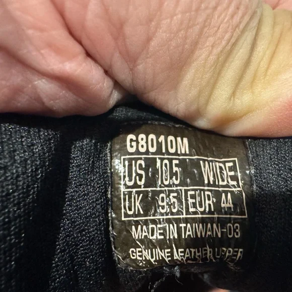 Apex Black Leather walking Shoes - Picture 5 of 5